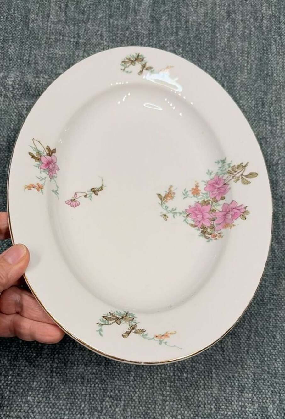 TK Thun Czechoslovakia Vintage Oval Serving Platter Floral Gold Trim